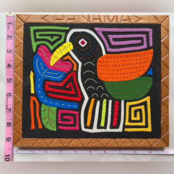 MOLA ART Framed Handmade appliqué of Bird and Flower - Picture 3 of 3